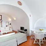 Antelmi Luxury Vila *