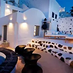 Antelmi Luxury Villa Fira (Santorini)